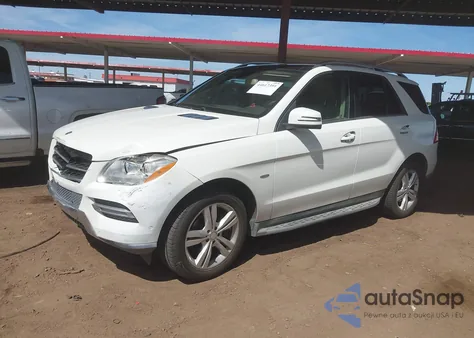 2012 Mercedes-Benz Ml 350 4Matic z USA, uszkodzony, nr VIN 4JGDA5HB6CA065611